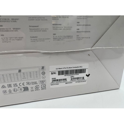 Квадрокоптер DJI Mavic 3 Fly More Combo в Пскове DJI RC / с экраном